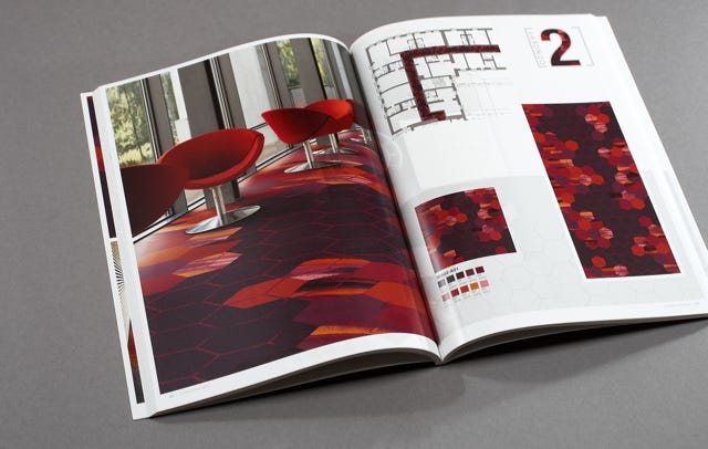 Designbücher und Broschüren