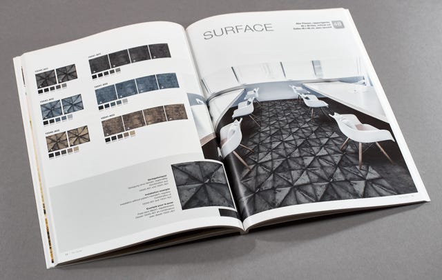 Designbücher und Broschüren