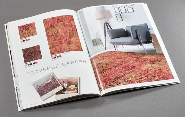 Designbücher und Broschüren