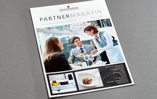 Designbücher und Broschüren