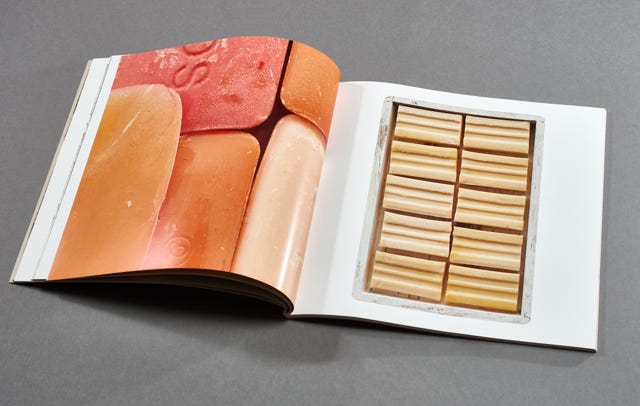 Kunstbücher und Kataloge