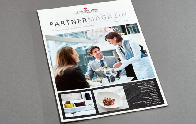 Designbücher und Broschüren